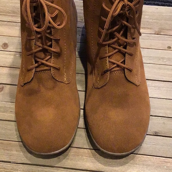 Style&Co Celie suede ankle boots - Picture 2 of 3